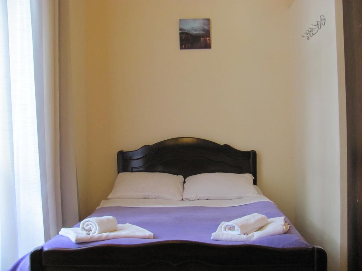 Lucky Travelers Room Tbilisi Exterior foto